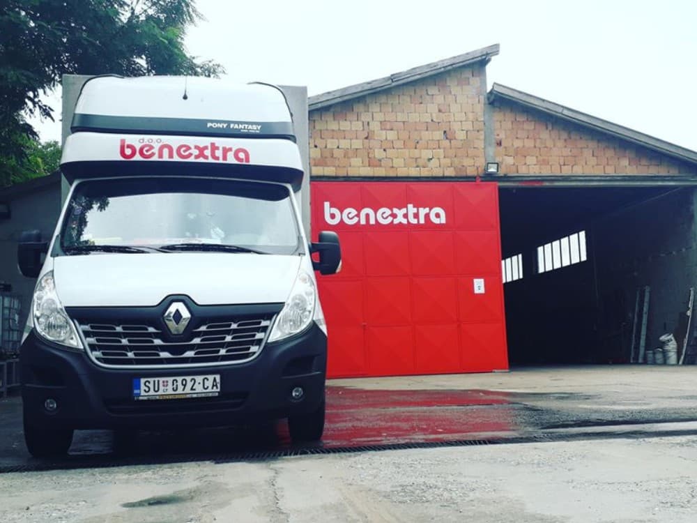 Benextra — promo fotografija flote